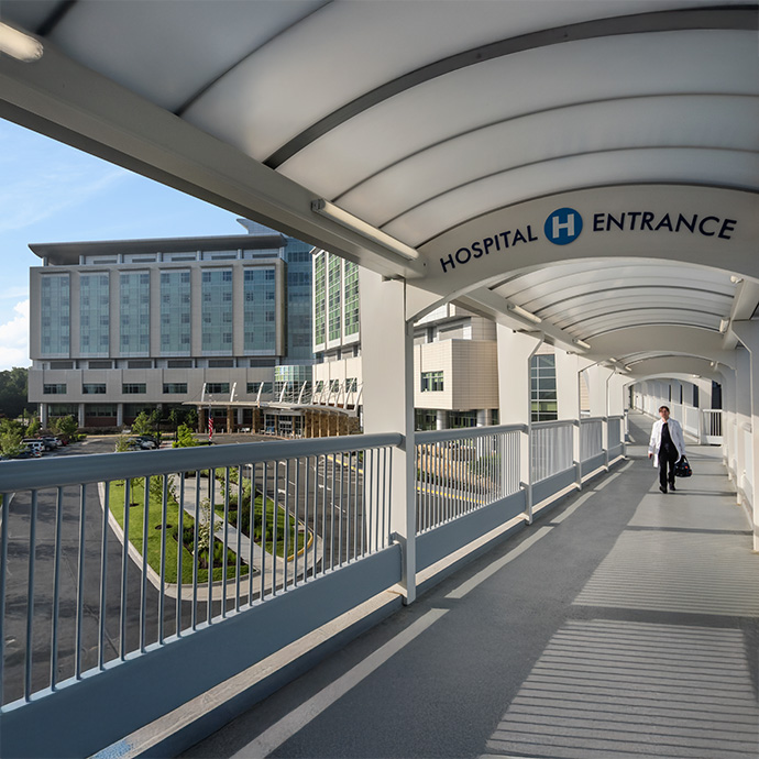 Inova Loudoun Hospital walkway